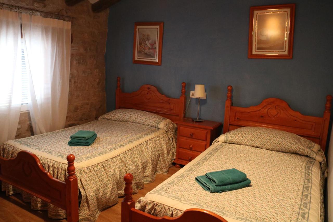 Casa Rural Tres Regiones Ontinena ภายนอก รูปภาพ