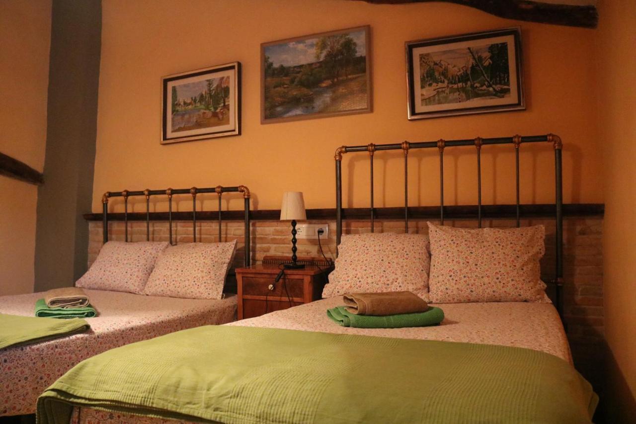 Casa Rural Tres Regiones Ontinena ภายนอก รูปภาพ